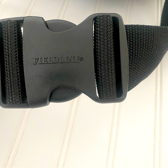 Fieldline Camouflage Fanny Pack Hunting Camping Hiking Waist Bag Wide Strap - Picture 6 of 9